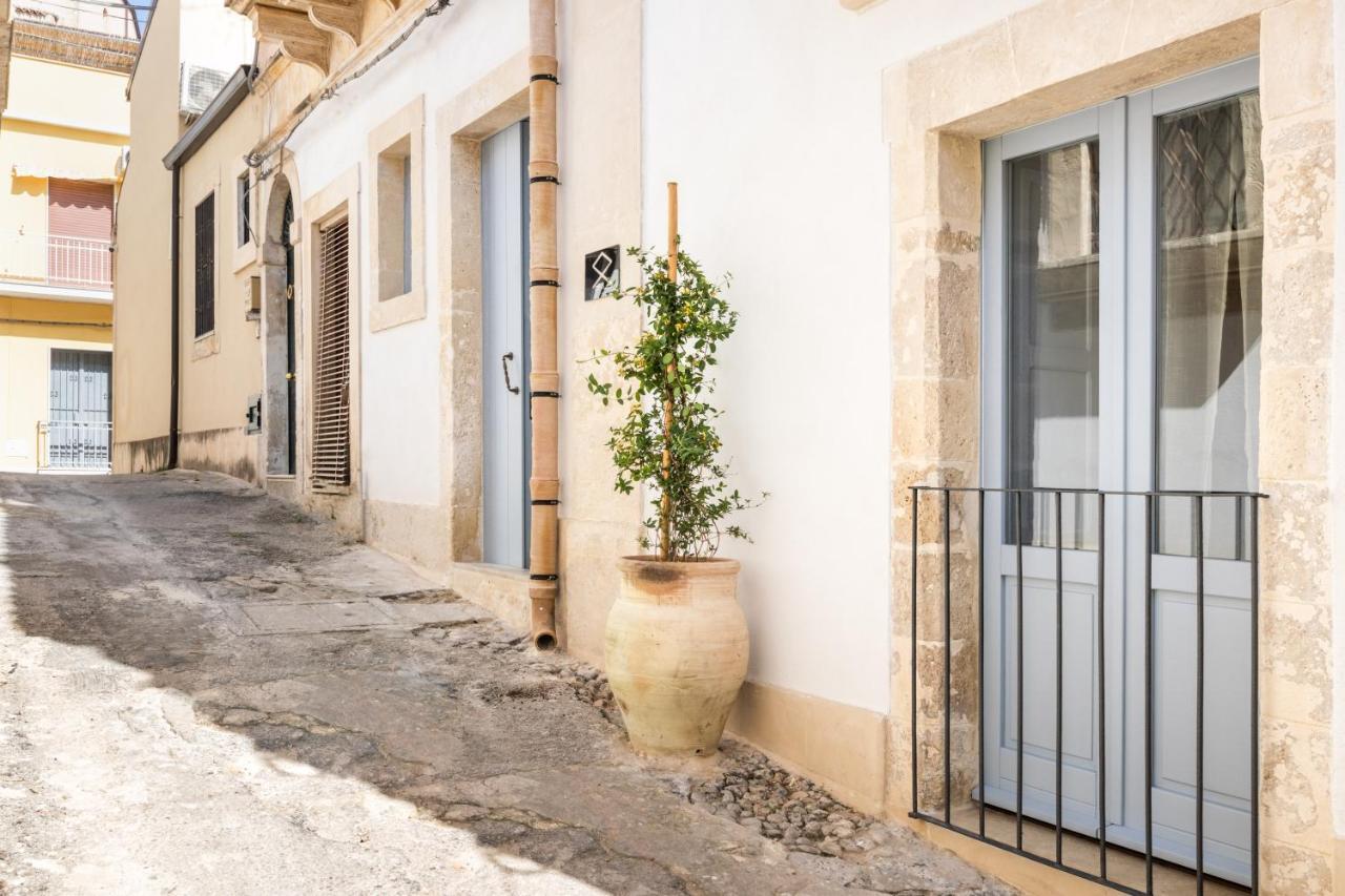 Othila Home Noto Exterior foto